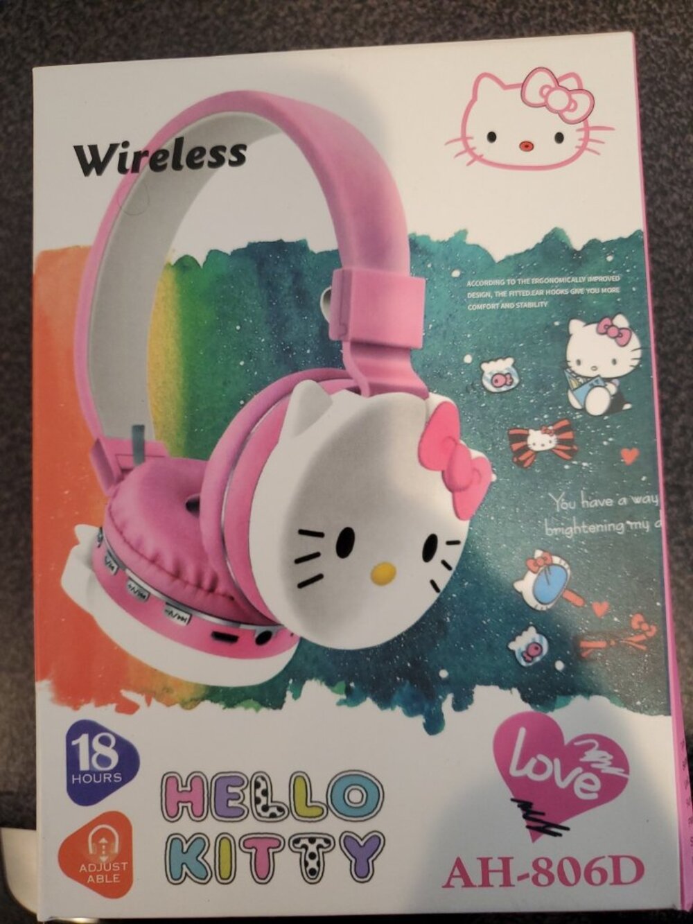 Hello Kitty Wireless Bluetooth Headphones - Red
